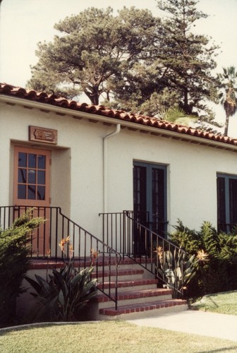 Carpinteria Library