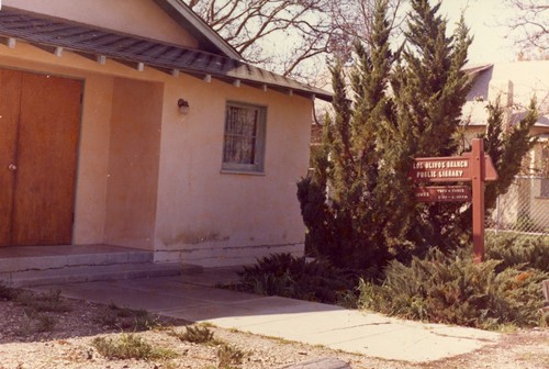 Los Olivos Library