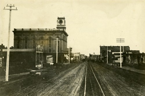 Looking Down State Street at Carrillo Street