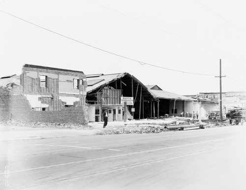 Santa Barbara 1925 Earthquake Damage - 300 Block State Street