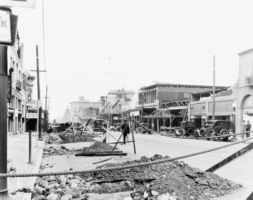 Santa Barbara 1925 Earthquake Damage - 900 Block State Street