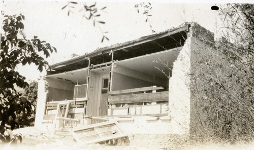 Santa Barbara 1925 Earthquake Damage - Unidentified Building, Santa Barbara