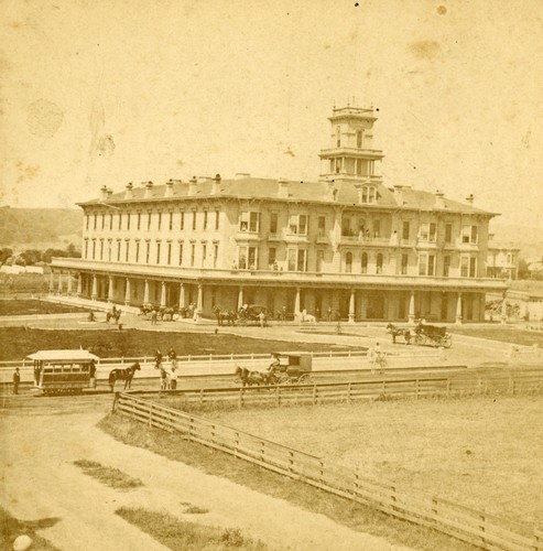 Arlington Hotel