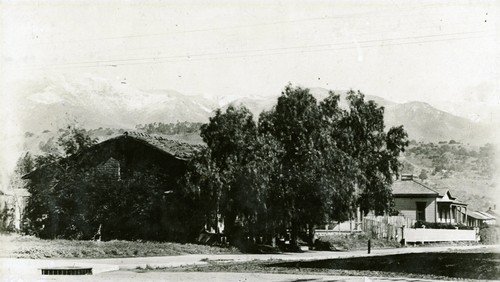 Lorenzo Yates Adobe