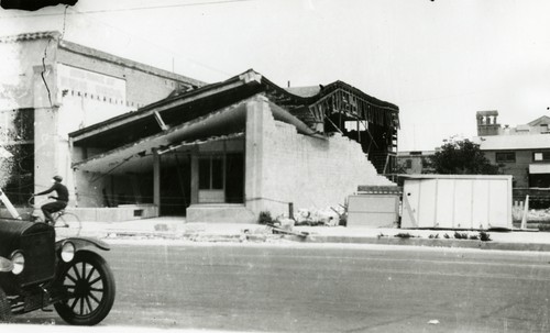 Santa Barbara 1925 Earthquake Damage - Unidentified Building, Santa Barbara