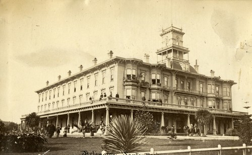 Arlington Hotel