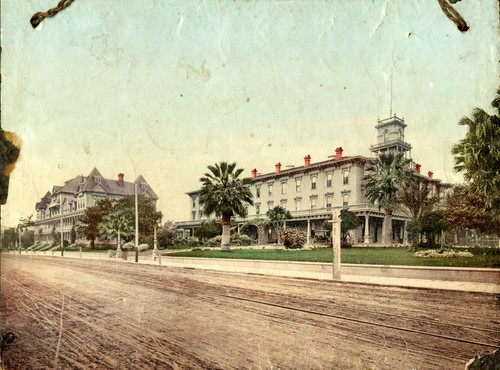 Arlington Hotel