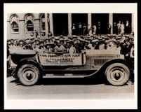 Garland Anderson arriving in New York, 1925