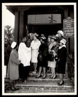 African American women at the Church of the Episcopal Church of the Advent, Los Angeles, 1963