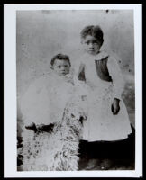 Bessie Bruington and her sister Ethel, Los Angeles, circa 1894