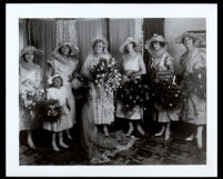 Pearl Hinds (Roberts) in her wedding dress with bridal attendants, 1921