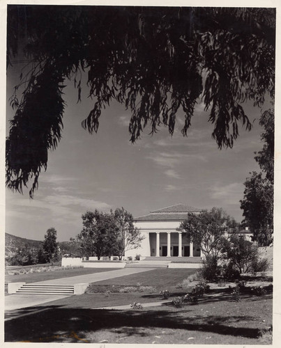 Belle Wilber Thorne Hall - General view