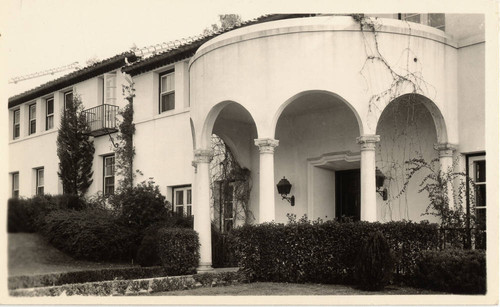 Erdman Hall - Entrance