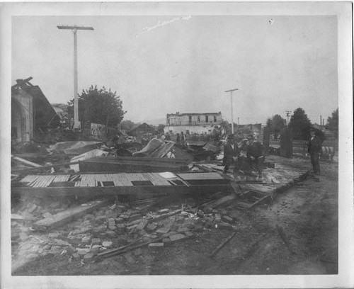 Earthquake-flattened structure, 1906