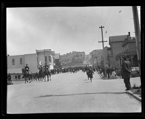 Spanish-American War Expedition leaving for Manila, Van Ness Avenue, San Francisco