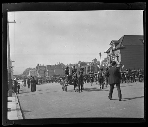 Spanish-American War Expedition leaving for Manila, Van Ness Avenue, San Francisco