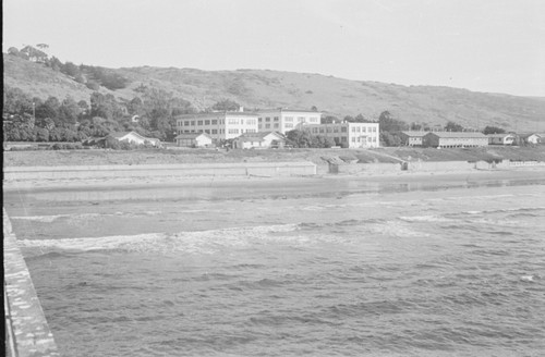 Scripps October 1946 [Scripps Pier]