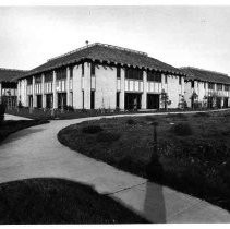 University Park office complex on Howe Ave., just south of Fair Oaks Blvd. The 130,000 square foot complex has been sold for $15 million, which may be the largest office building sale ever in Sacramento