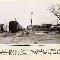 R street rail line at 30th street