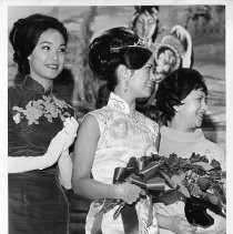 Sally Lee (center) was crowned Miss Chinatown Sacramento 1968 by Mei Wong, Miss Chinatown Sacramento 1966 (left)