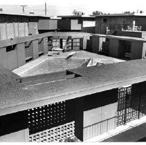 Towne House South Hills apartments