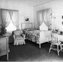 Girl's Bedroom