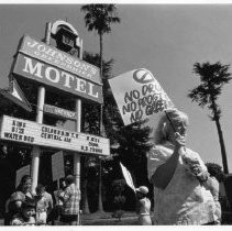 Motel picket