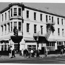 930 2nd Street, Roma Hotel