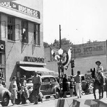 Kiddies' Costume Parade