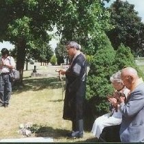 Tule Lake Linkville Cemetery Project 1989: Religious Figures Pay their Respects