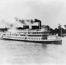 Delta Queen Sternwheeler