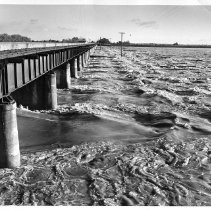 Open Weirs Allow High Waters to Flow