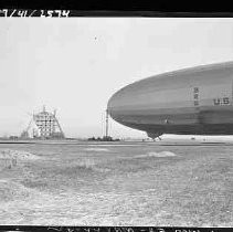 Dirigible "Akron"