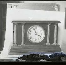 Mantel Clock