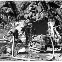 New Melones Dam construction