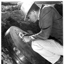 Oroville Dam dam-safety stress cell