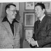 Bob Lemon, the Hall of Fame pitcher, meets with Gov. Reagan