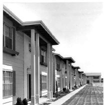 Colonial Manor Apartments