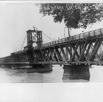 I Street Bridge, Southern Pacific Bridge