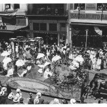 Sacramento County float in a parade