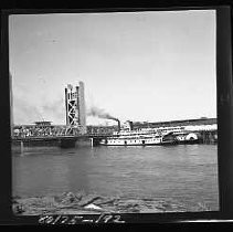 Delta Queen and Port of Stockton steamboats