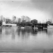 Sacramento River water front scene