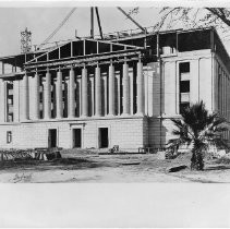 Exterior view of the State Library and Courts Building under construction in 1924