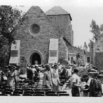 Funeral of actress Carol Landis