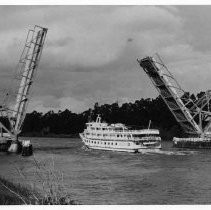 A riverboat crossing beneath the drawbridge at Isleton