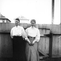 Kitty and Edith Waldau