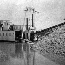 Fair Oaks Gold Dredge