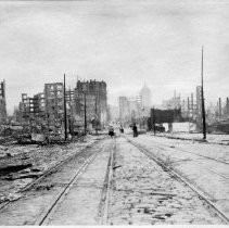 Looking down Geary St., San Francisco [April 1906]