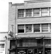 1118 - 1118 1/2 3rd Street