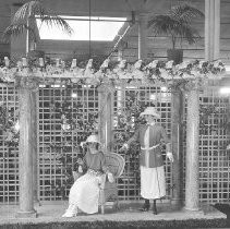 Weinstock's Floor Display